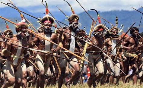  Heritage and History: Exploring the Cultural Tapestry of Indonesia A Glimpse into the Archipelago's Rich Past through Scholarly Inquiry